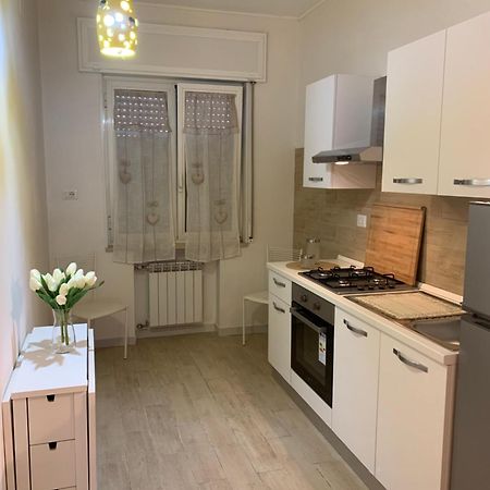 A Casa Con....Te! Apartment Napoli Bagian luar foto
