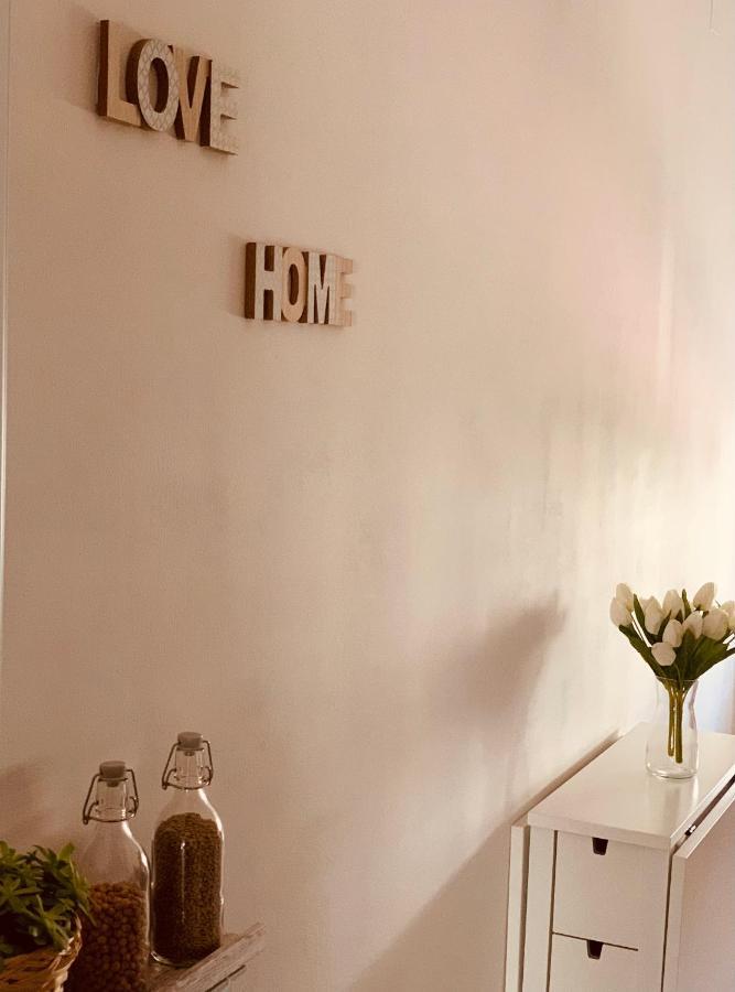 A Casa Con....Te! Apartment Napoli Bagian luar foto