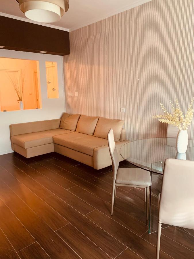 A Casa Con....Te! Apartment Napoli Bagian luar foto