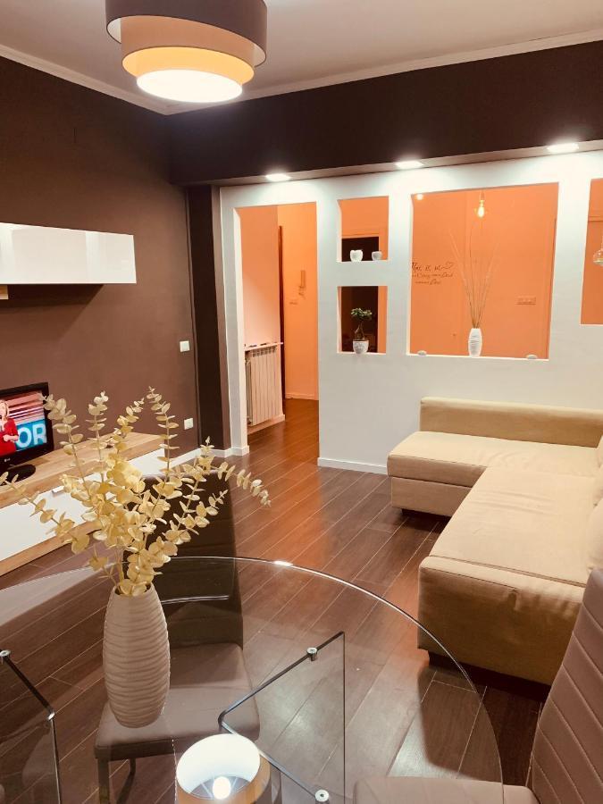 A Casa Con....Te! Apartment Napoli Bagian luar foto