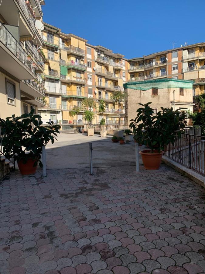 A Casa Con....Te! Apartment Napoli Bagian luar foto